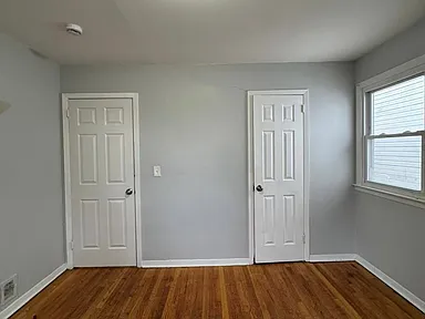 16 Alexander St #2 — photo 6 of 7