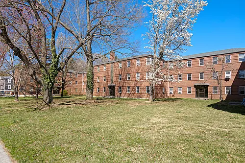 707 S Main St #B2 Photo 1