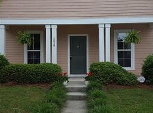 1516 Peaceful Way Dr, Charlotte, NC 28206