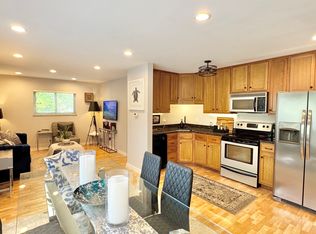 630 Central Ave APT 101, Lexington, KY 40502