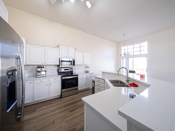 4th image of 15654 Chasewood Ct