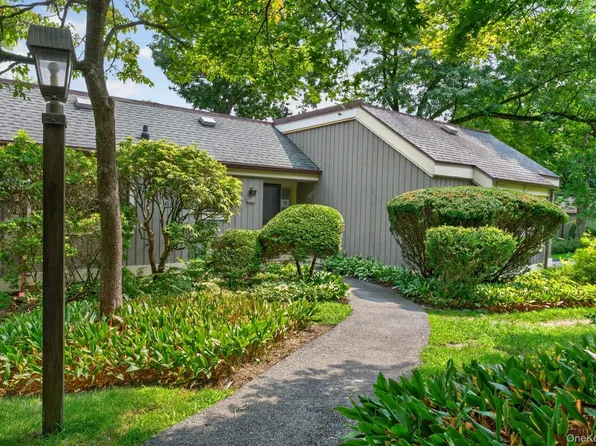 220 Heritage Hills #B, Somers, NY 10589