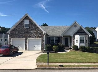 3958 Oak Crossing Dr, Suwanee, GA 30024