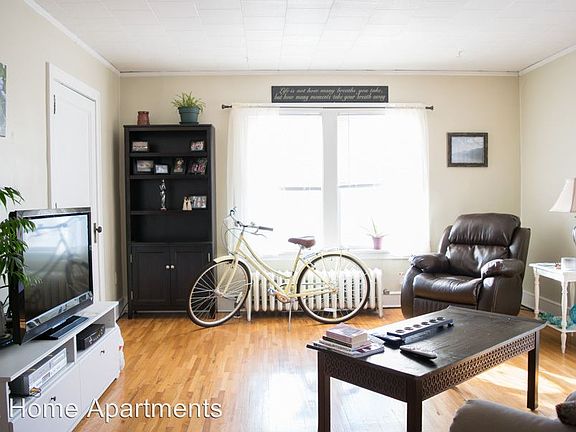 4th image of 1311 Grand Ave APT 201