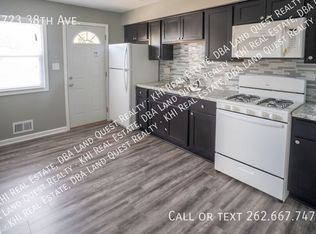 4723 38th Ave, Kenosha, WI 53144