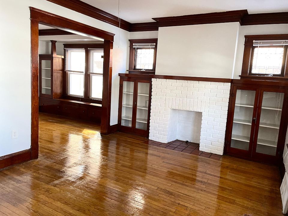 Available 1st floor unit 2/26/2022