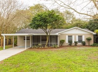 6118 Crews Lake Rd, Lakeland, FL 33813