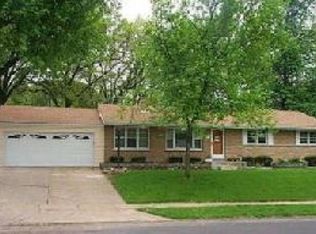 1014 Hutton Pl, Saint Louis, MO