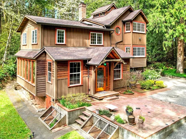 7400 Island Center Road NE, Bainbridge Island, WA 98110