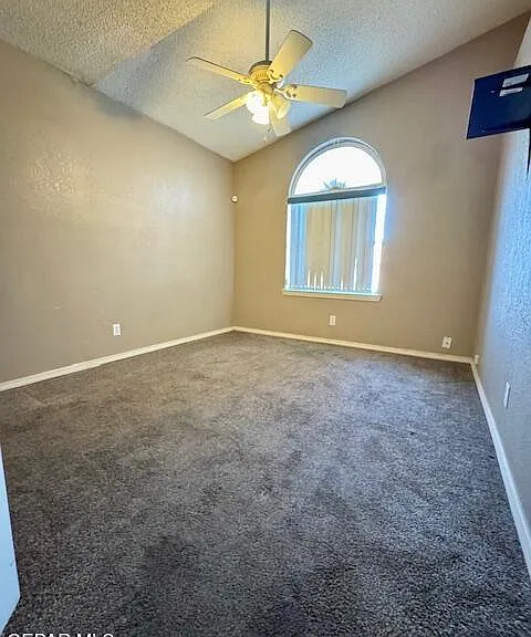 12060 Braveheart Ave — Photo 23