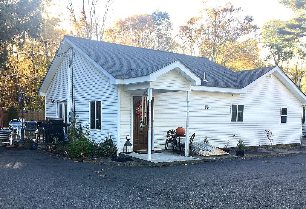 16B Little Brook Ln, Newtown, CT 06470 Zillow