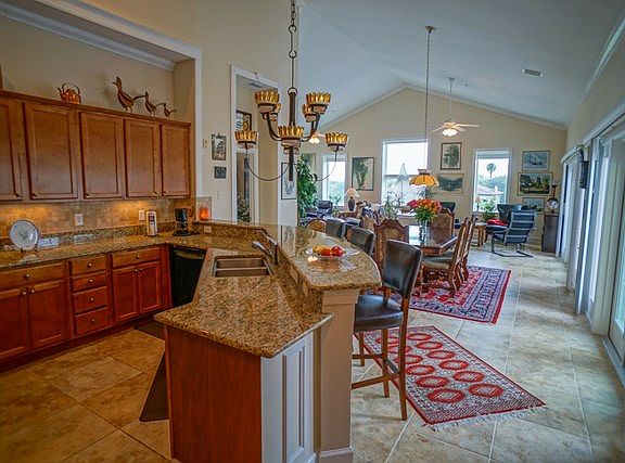 3rd image of 300 Bella Harbor Ct Unit 114