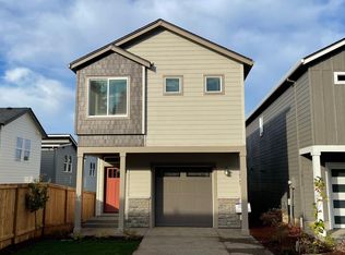 10747 SW Topping Pl, Tigard, OR 97223
