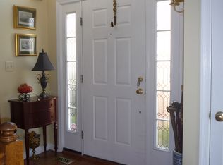122 Fountain Green Ln, Gaithersburg, MD 20878