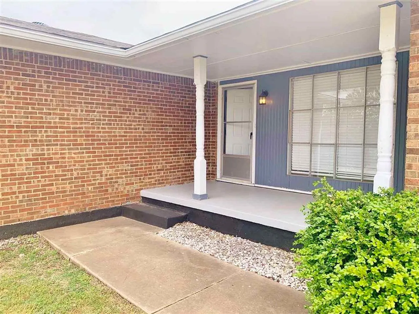 4207 Se Camden Way - Available Now! — Photo 2