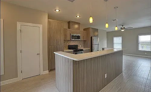 Moderno Village Apartments and Town Homes — Photo 208