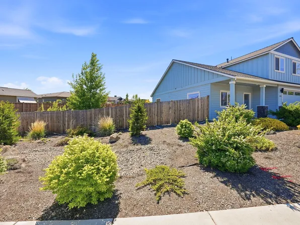 4722 SW Zenith Ave, Redmond, OR 97756