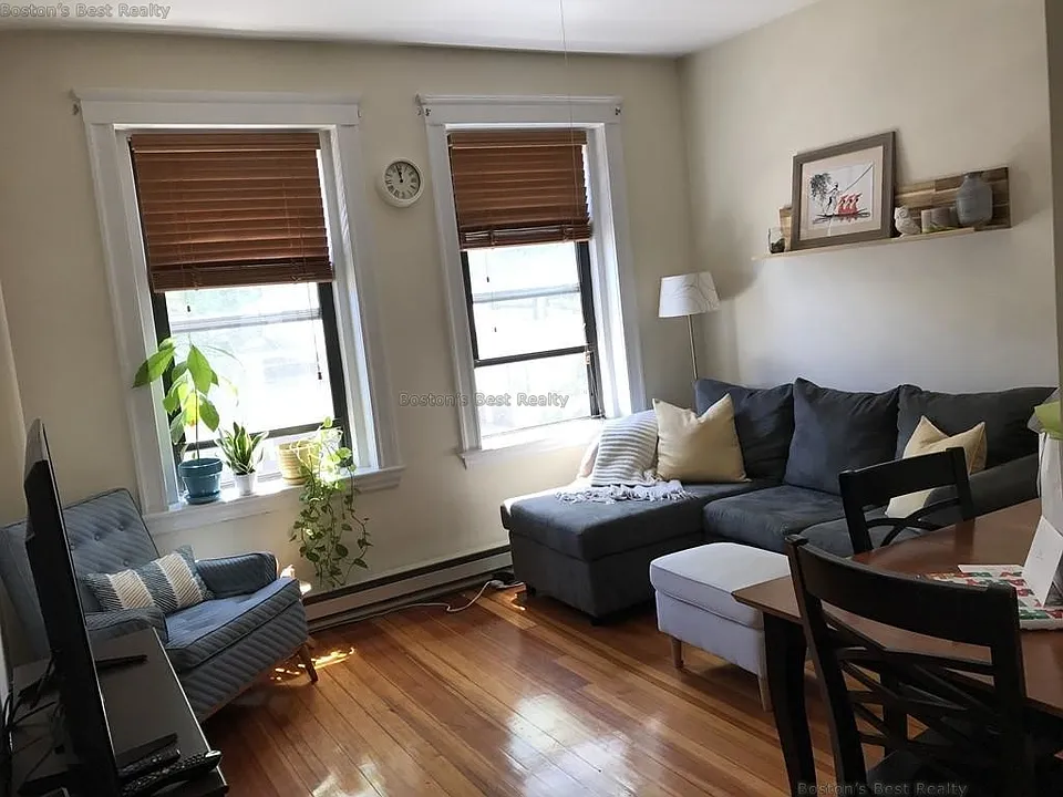 316 Summit Ave #3