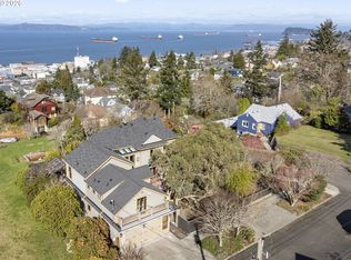 1175 11th St, Astoria, OR 97103