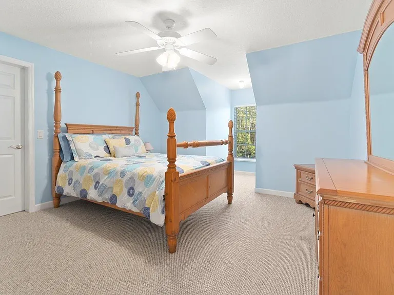 405 SE Salerno Rd — Photo 22