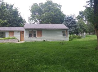 4936 Kimball Ave, Kansas City, KS 66104