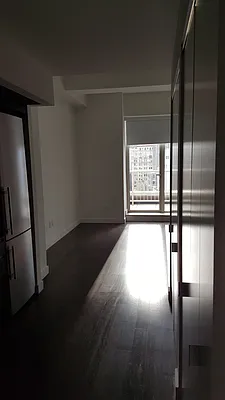 Rented by Metro Loft Management | media 16