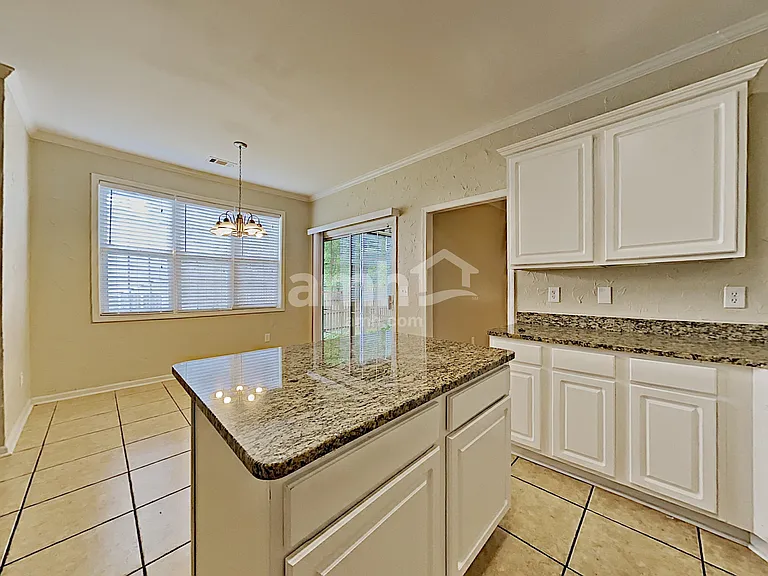 960 Fountain Glen Dr — Photo 4