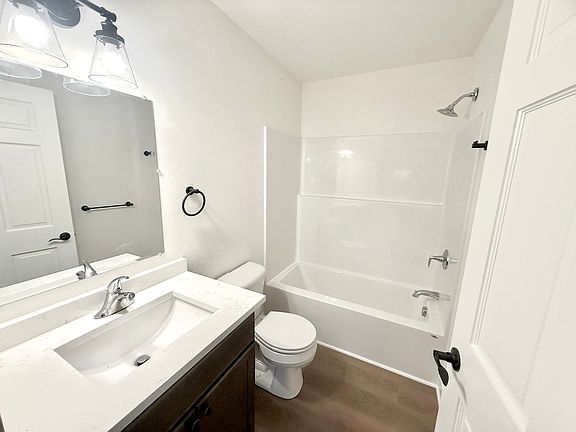 5th image of 257 Liberty Park Dr
