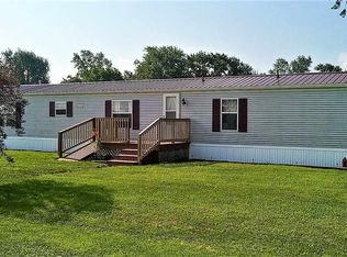 11065 E North St, Frankfort, IN 46041