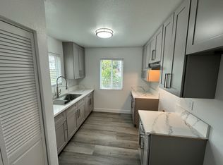 1610 W Civic Center Dr #2, Santa Ana, CA 92703