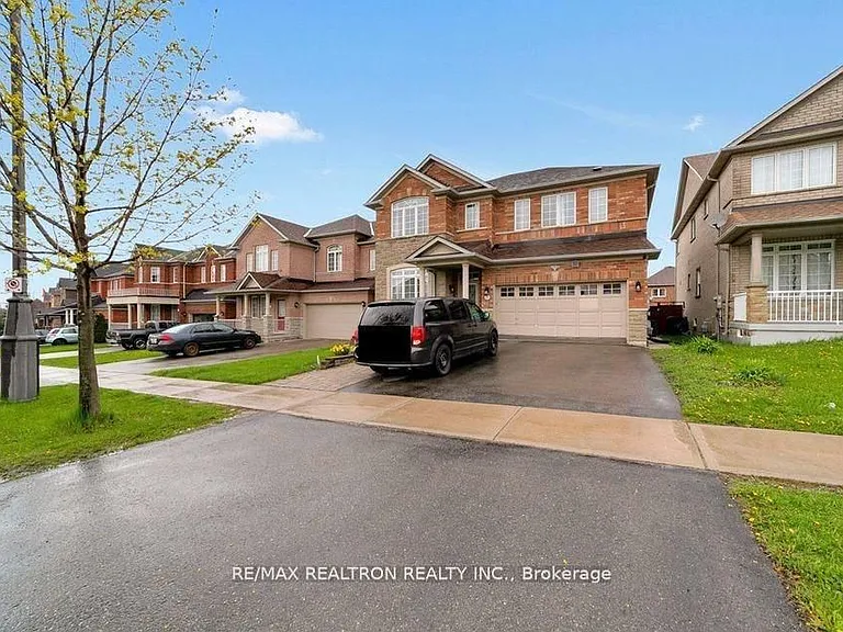 28 Hartwell Way — Photo 1