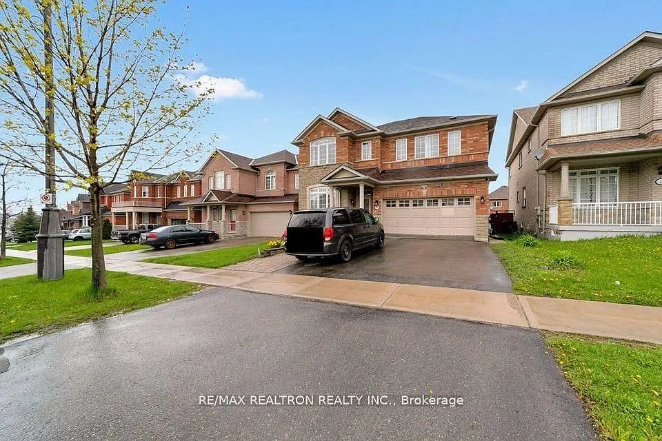 28 Hartwell Way