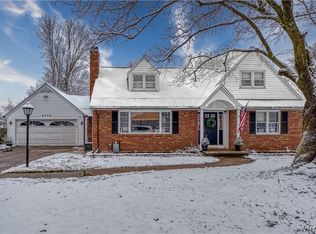 6070 McKinley Pkwy, Hamburg, NY 14075