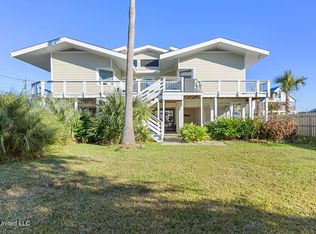 4168 Baffin St, Bay Saint Louis, MS 39520