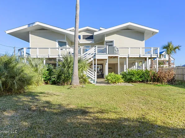 4168 Baffin St, Bay Saint Louis, MS 39520