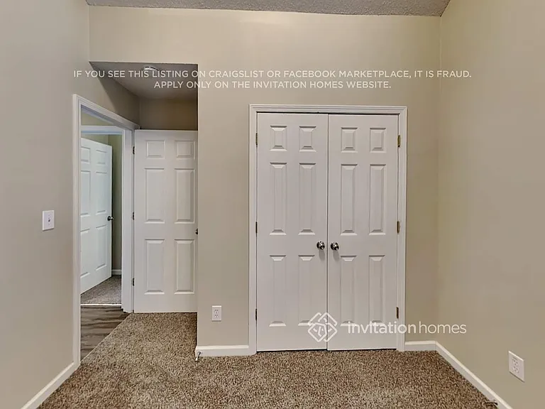 401 Legend Creek Point — Photo 14