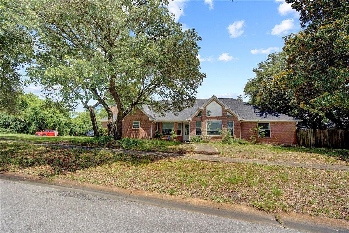 10008 Calle De Palencia, Navarre, FL 32566 Zillow