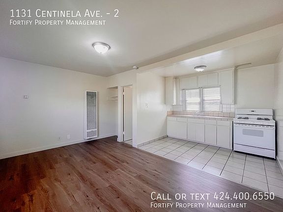 2nd image of 1131 Centinela Ave APT 2