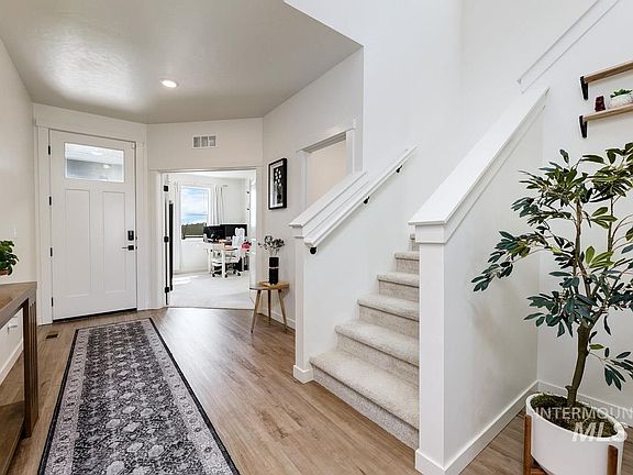 4th image of 4469 S Colditz Way