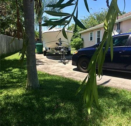 3rd image of 2971 SE Melaleuca Blvd