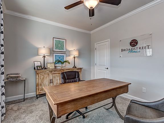 Photo is for illustrative purposes only