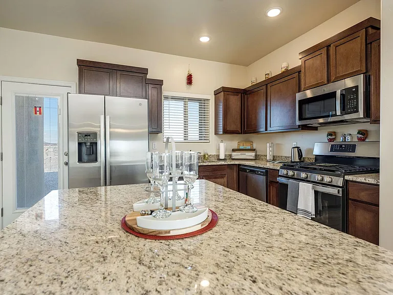 4617 Pulsar Ave — Photo 9