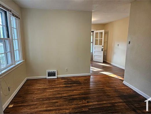 2nd image of 10075 Diamond Dr
