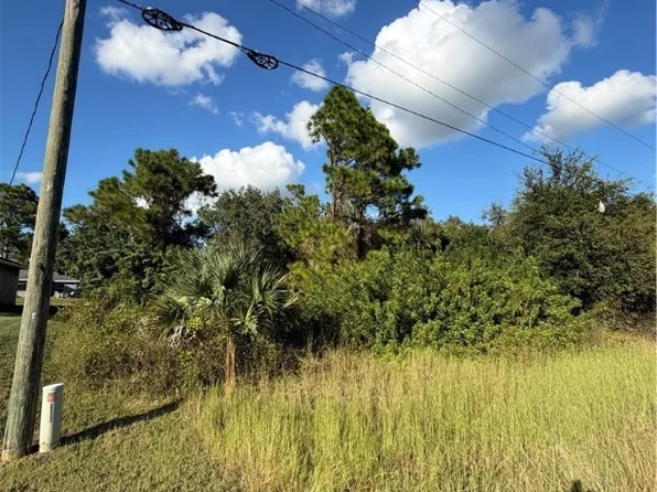 2516 38th St W, Lehigh Acres, FL 33971
