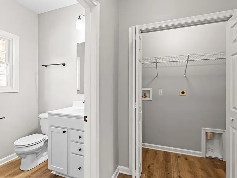 317 Ivanhoe Ave — Photo 14
