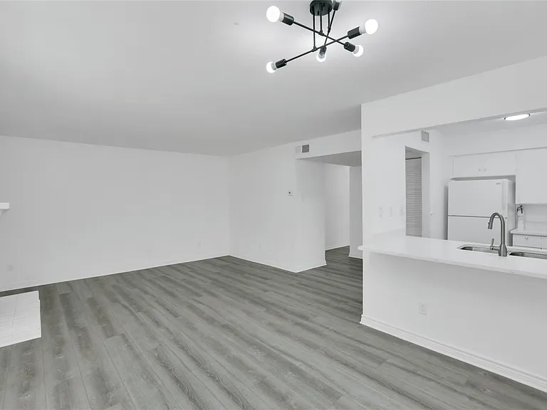5881 Preston View Blvd #177 — Photo 5