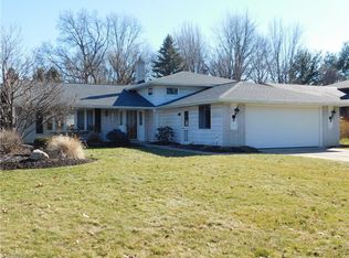 27671 Marquette Blvd, North Olmsted, OH 44070