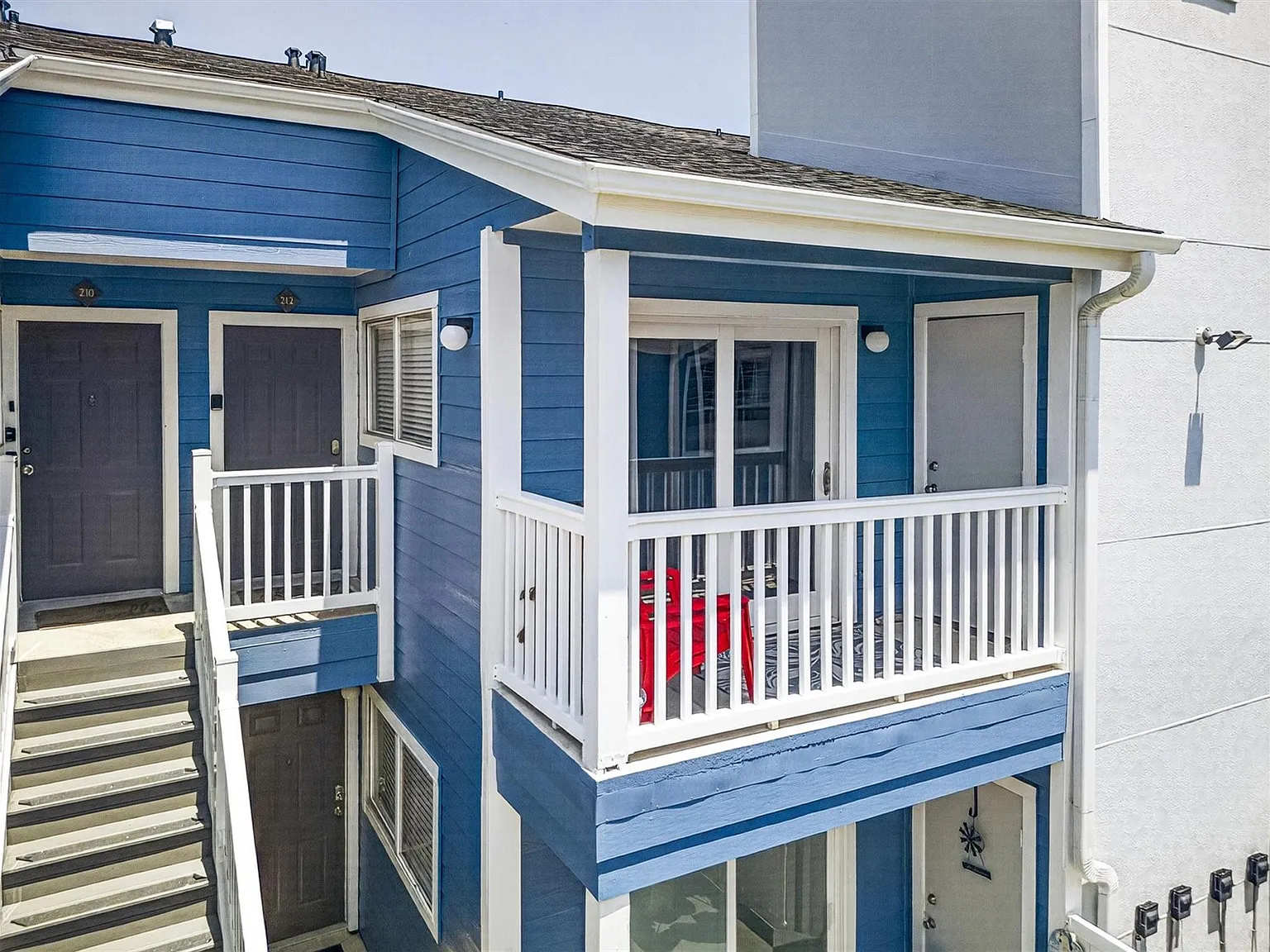 1 bed, 1.0 bath, 732 sqft, $1,450 — Photo 1