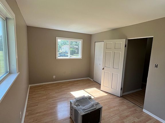 4th image of 1706 Lilac Ct