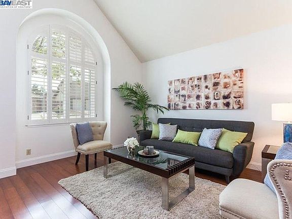 3rd image of 5877 San Juan Way